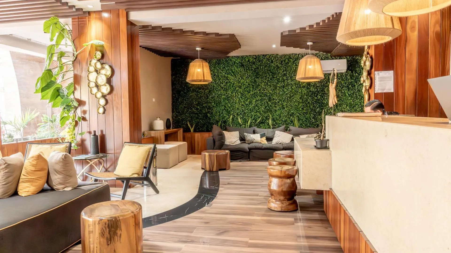 Menesse Tulum Bed & Breakfast