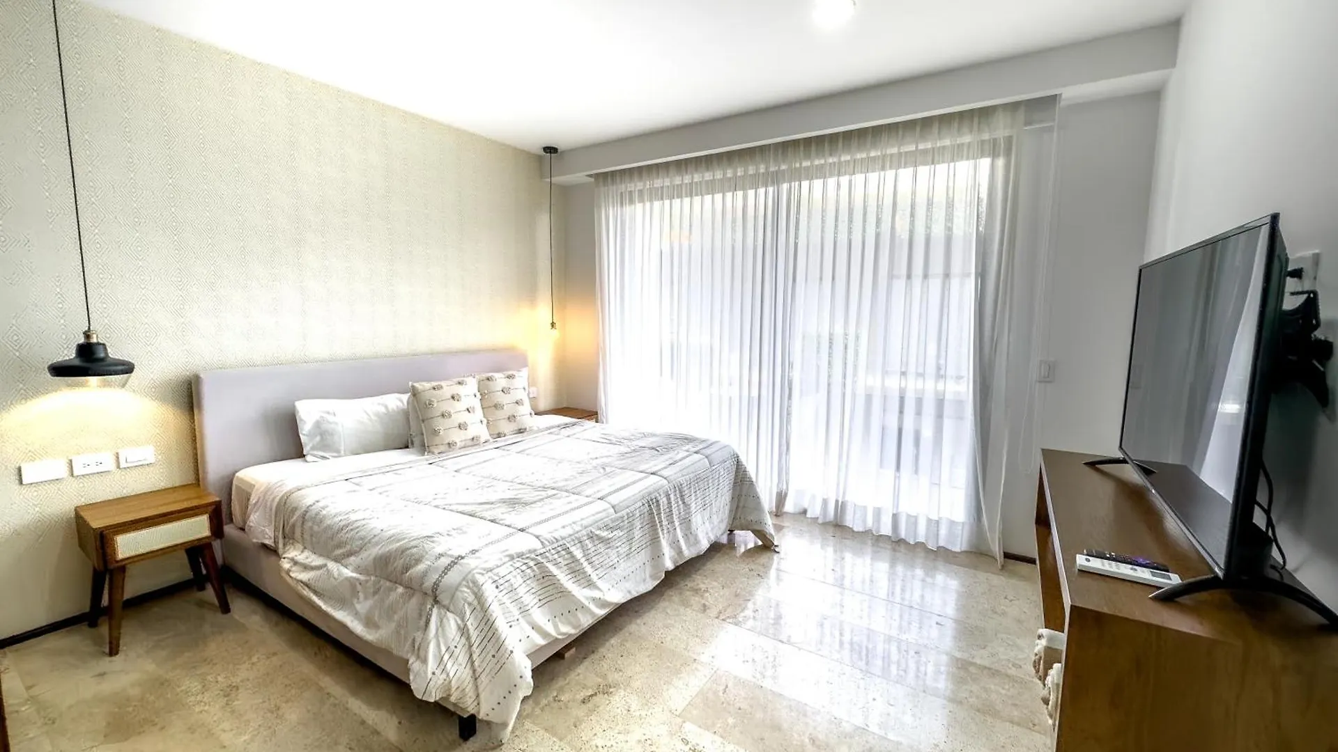 Menesse Tulum Bed & Breakfast