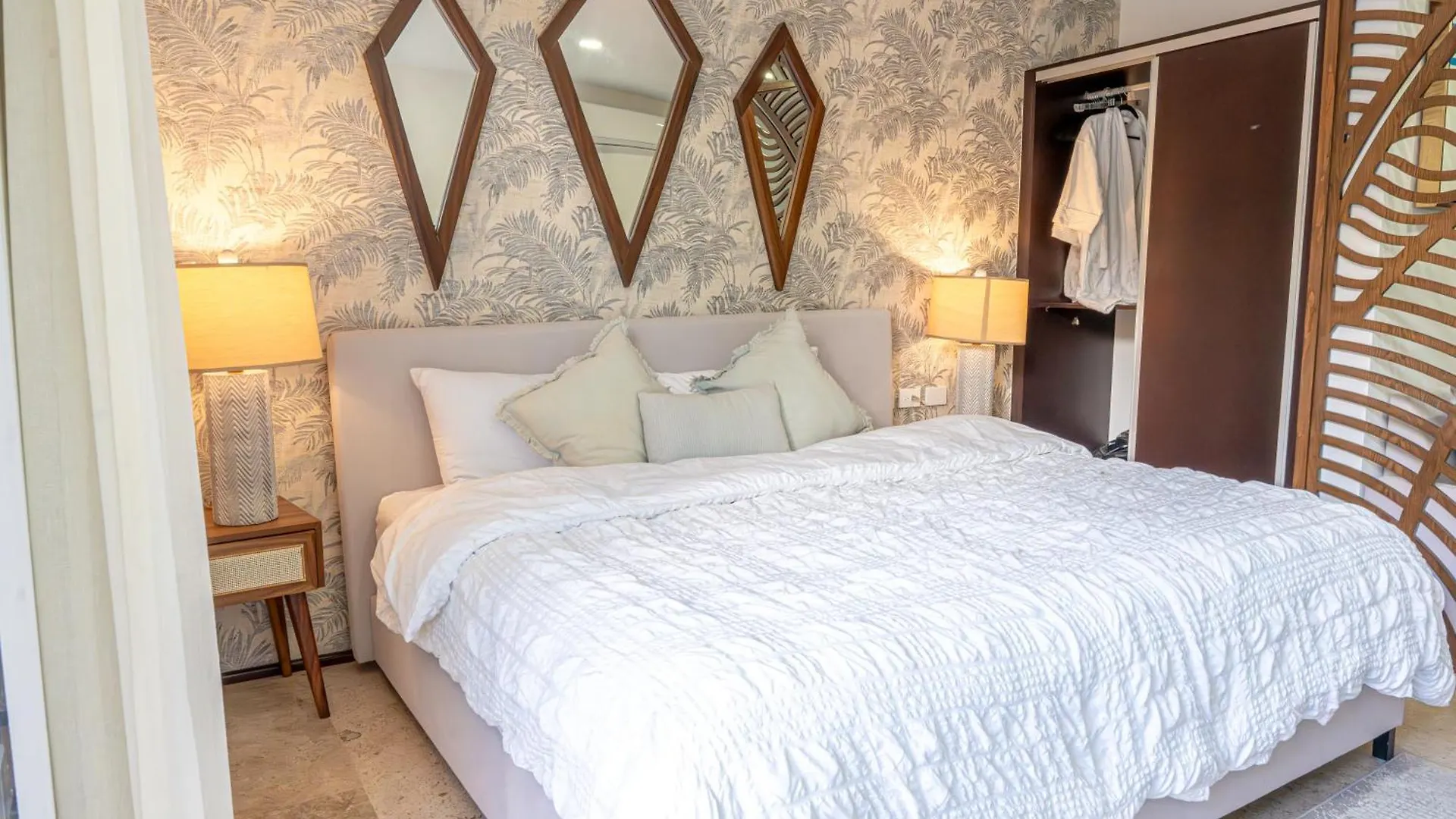 Menesse Tulum Bed & Breakfast